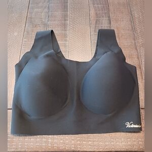 Victoria's Secret Black Sports Bra Size Med NWOT